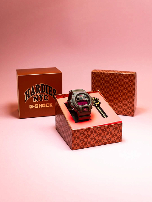 Редкая коллаба G-Shock x Hardies NYC уже в России