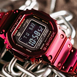 G-SHOCK GMW-B5000RD-4E