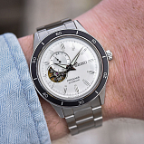 Японские часы Seiko SSA423J1