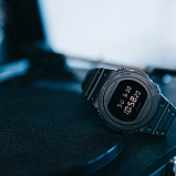 G-SHOCK DW-5750E-1B