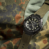 G-SHOCK GST-W130BC-1A3