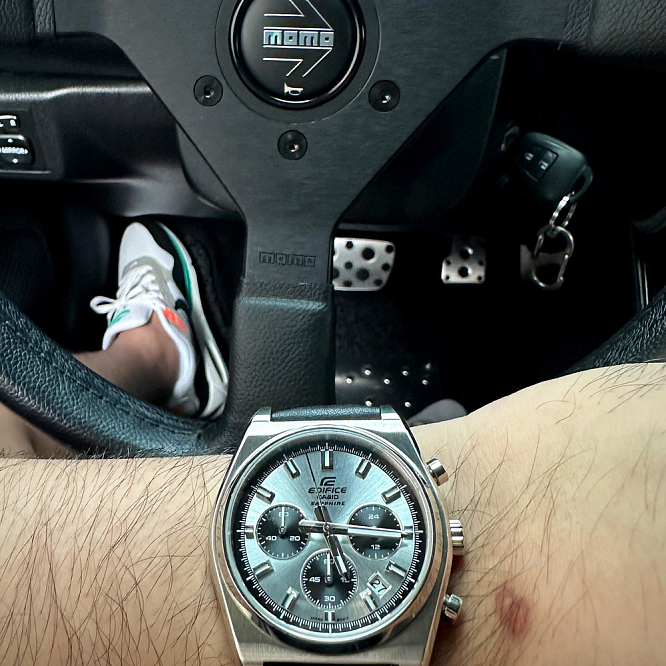 Новый релиз Edifice EFB-730D-2B уже в России