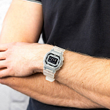 G-SHOCK DW-B5600G-7E