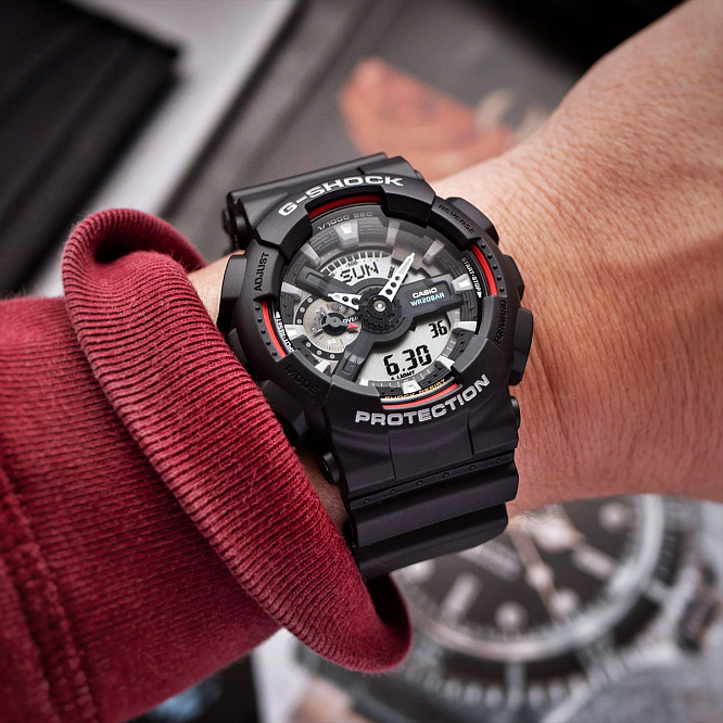 Casio G-Shock GA-110RL-1A массивная классика джишок