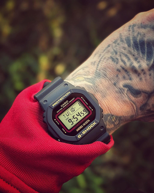 Редкая коллаборация G-Shock с Андресом Иньестой