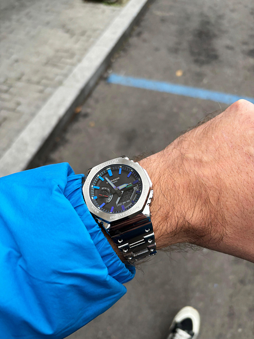 Стальные Casio G-Shock GM-B2100PC уже в продаже