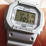 G-SHOCK GB-5600B-K8E