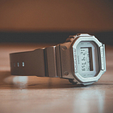 G-SHOCK DW-5600SG-7E