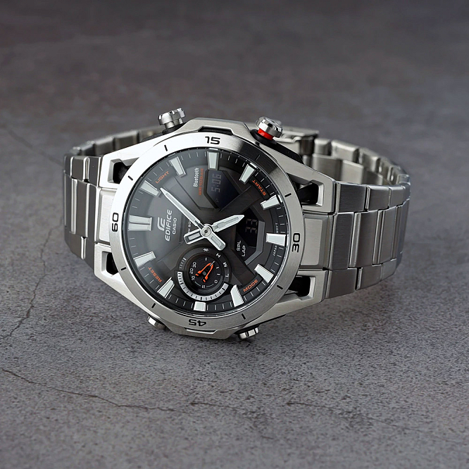 Новинка Casio Edifice ECB-2300D-1A уже в России