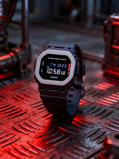 Casio G-Shock GM-5600BM-1E — стальной релиз уже в продаже