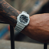 G-SHOCK DW-5600CA-8E