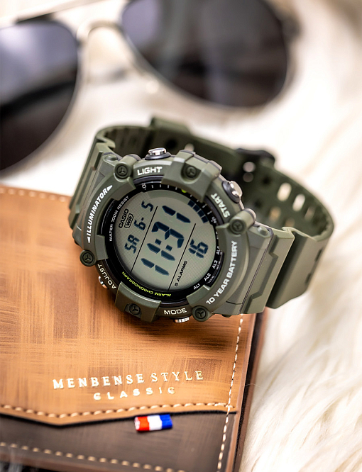 Цифровые Casio AE-1500WHX-3A в цвете хаки