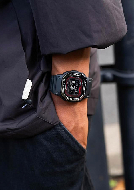 Супер стильная лимитка Casio G-Shock DW-H5600MB-1A4