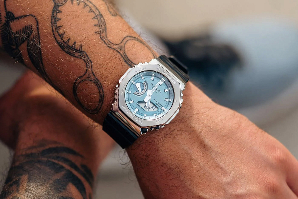 G-Shock GBM-2100A-1A2 — детальный фотообзор модели