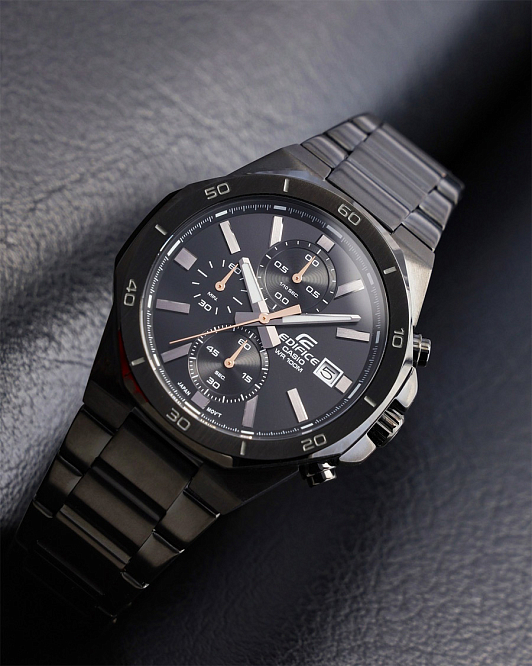Casio Edifice EFV-640DC-1A в черном стальном октагоне