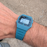 G-SHOCK F-B100W-3A