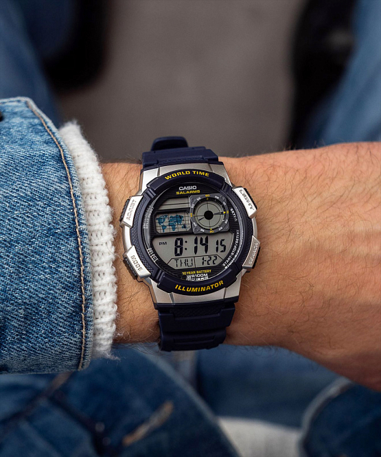 Цифровые Casio AE-1000W-2A на полимерном ремешке