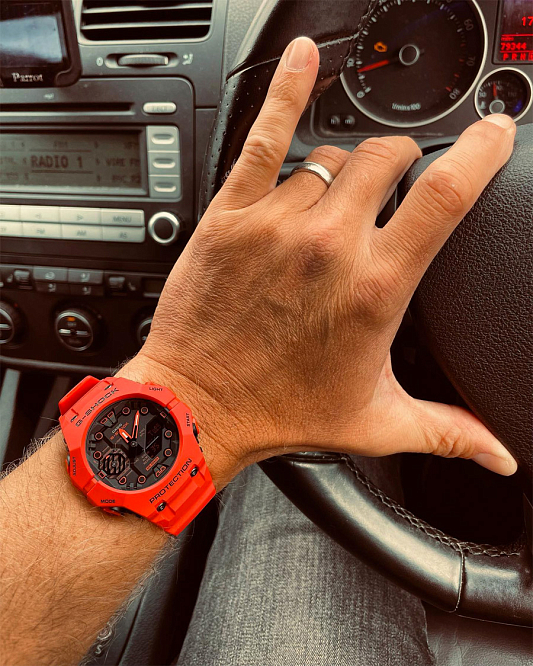 Casio G-Shock GA-B001-4A — фотообзор модели