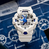 G-SHOCK GA-700HDS-7A