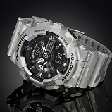 G-SHOCK GA-110CM-8A