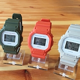 G-SHOCK DW-5600M-4E