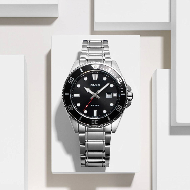 Лаконичная модель Casio MDV-107D-1A1 в наличии