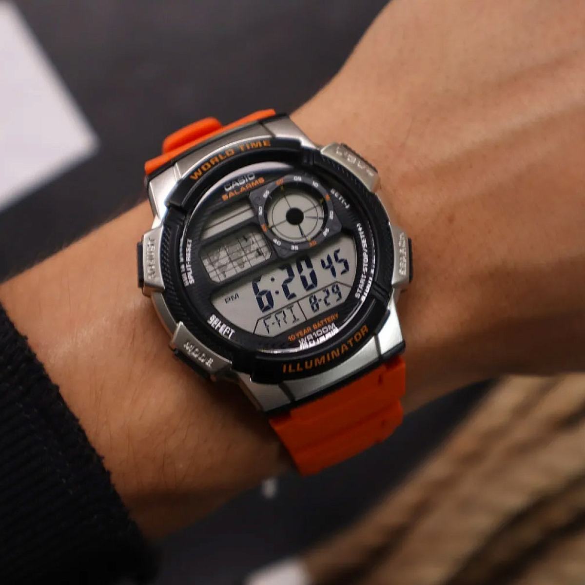 AE-1000W-4B
