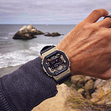 G-SHOCK DW-5610SUS-5E