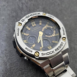 G-SHOCK GST-W110D-1A9