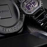G-SHOCK GMW-B5000GDLTD-1E