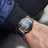G-SHOCK MRG-B5000B-1E