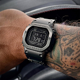 G-SHOCK GMW-B5000MB-1E