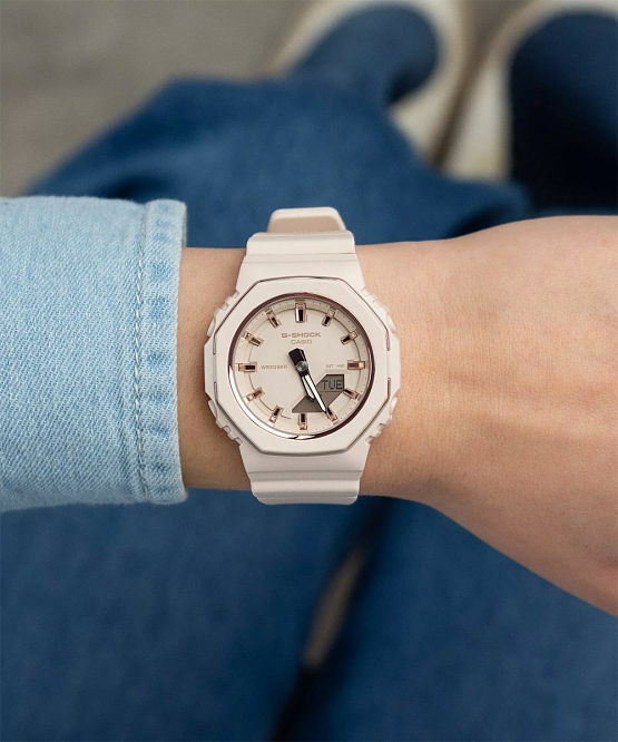 Свежий релиз Casio G-Shock GMA-P2110-4A в России