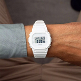 G-SHOCK DW-5600WW-7E