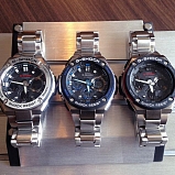 G-SHOCK GST-W100D-1A2