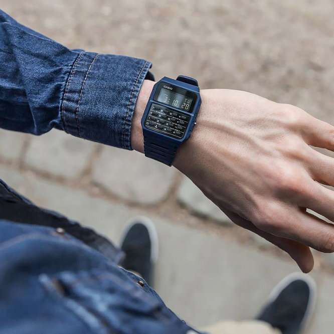 Винтажные Casio CA-53WF-2B с калькулятором