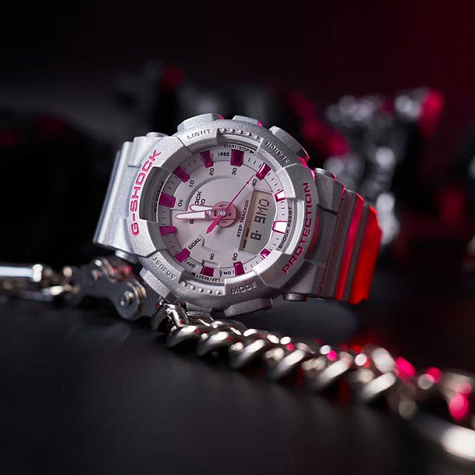 Стильные женские G-Shock GMA-S130NP-8A с шагомером
