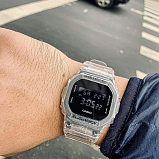 G-SHOCK DW-5600SKE-7E