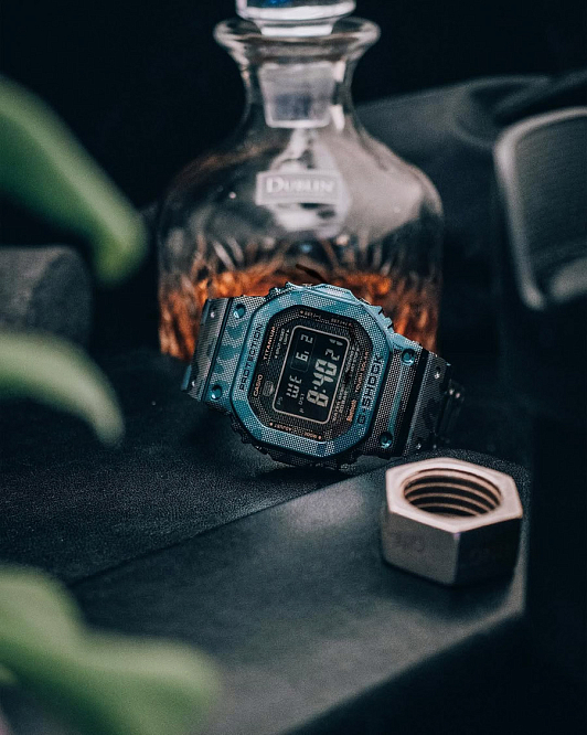 G-Shock GMW-B5000TCF-2E — детальный фотообзор модели
